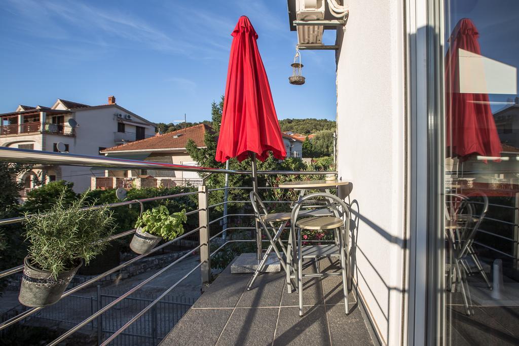 Studio Diana Trogir Exterior foto